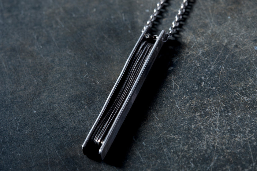 Rectangle spool wired necklace