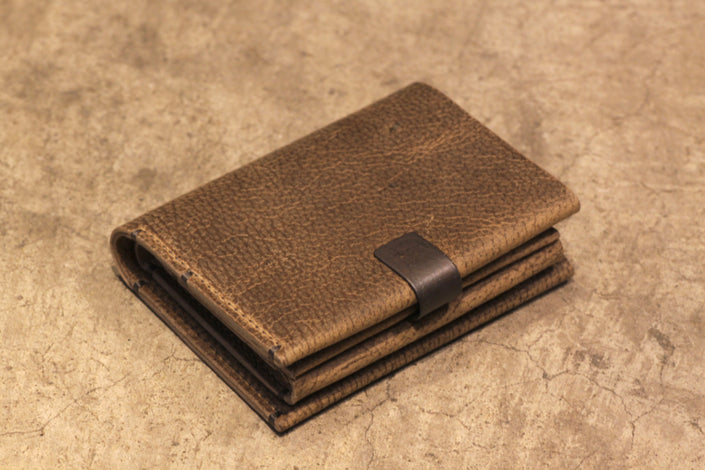 Minimal folded wallet − KUDU −