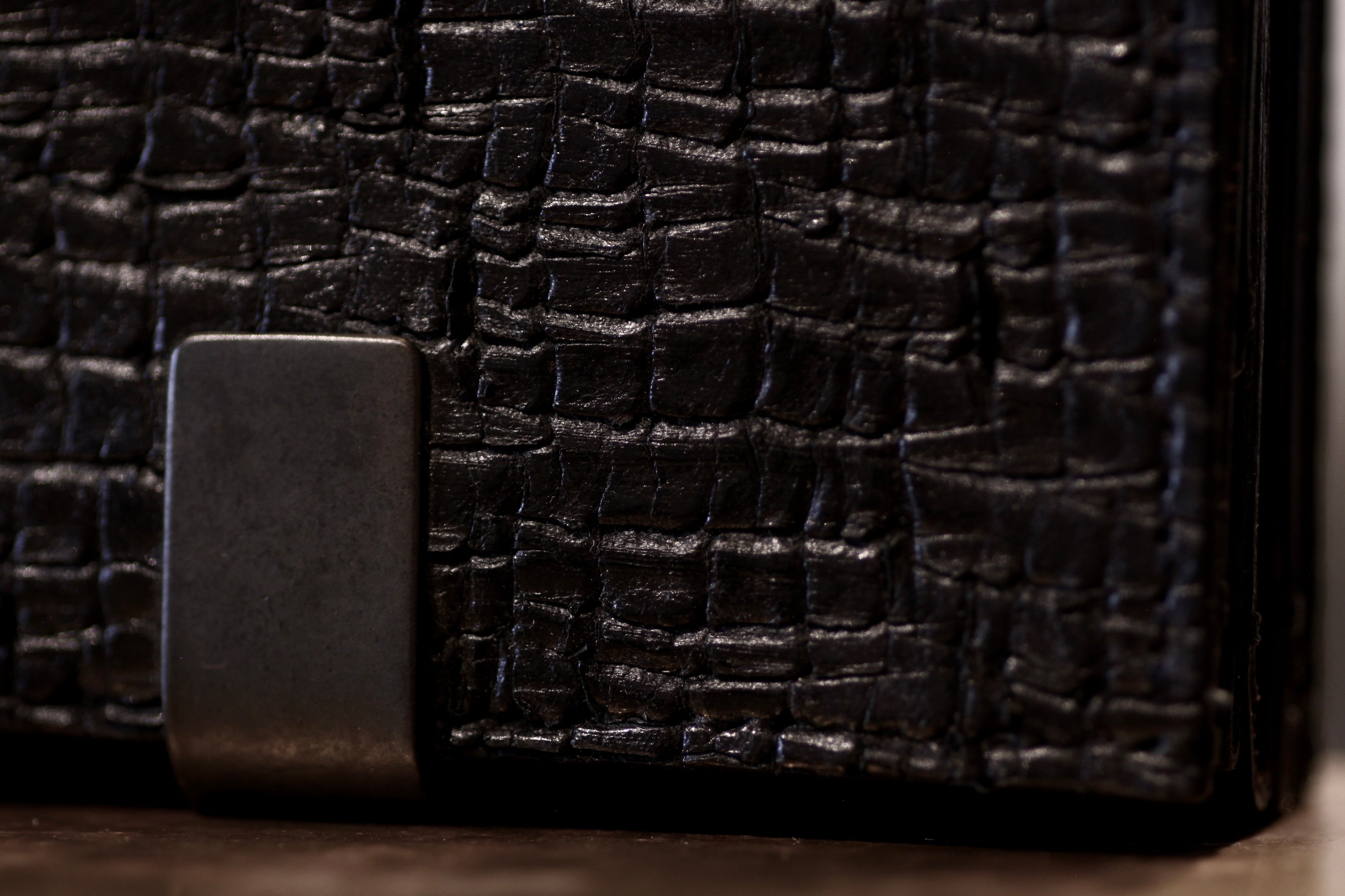 Minimal folded wallet − Pegos −