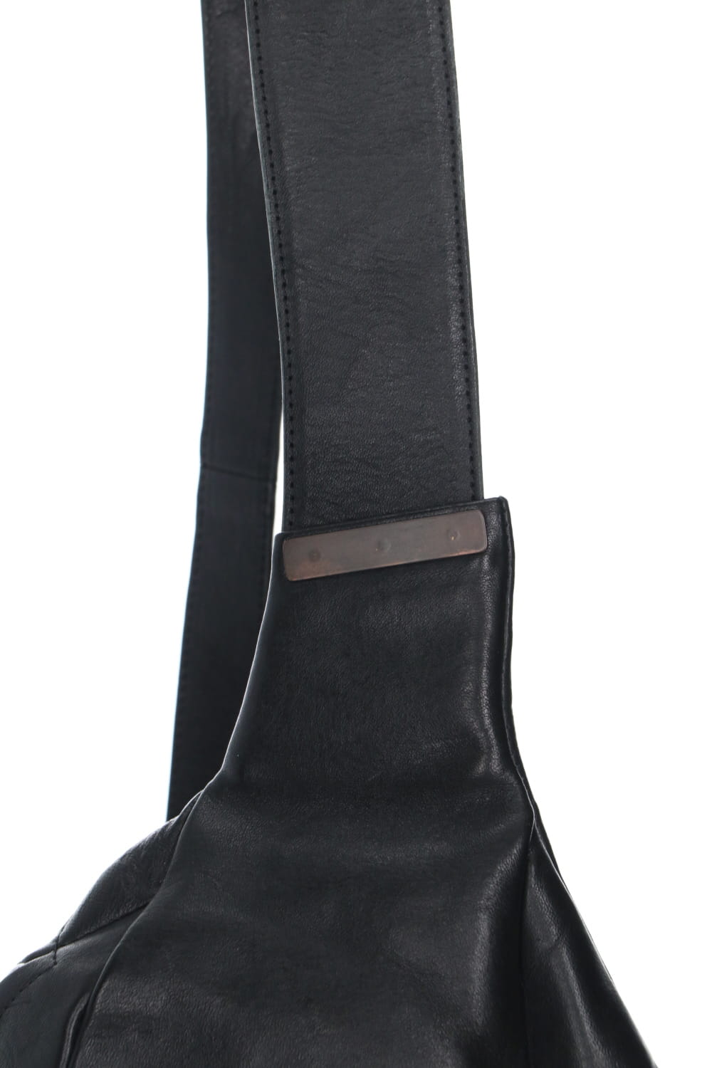 One Shoulder Leather Body Bag ( Right )