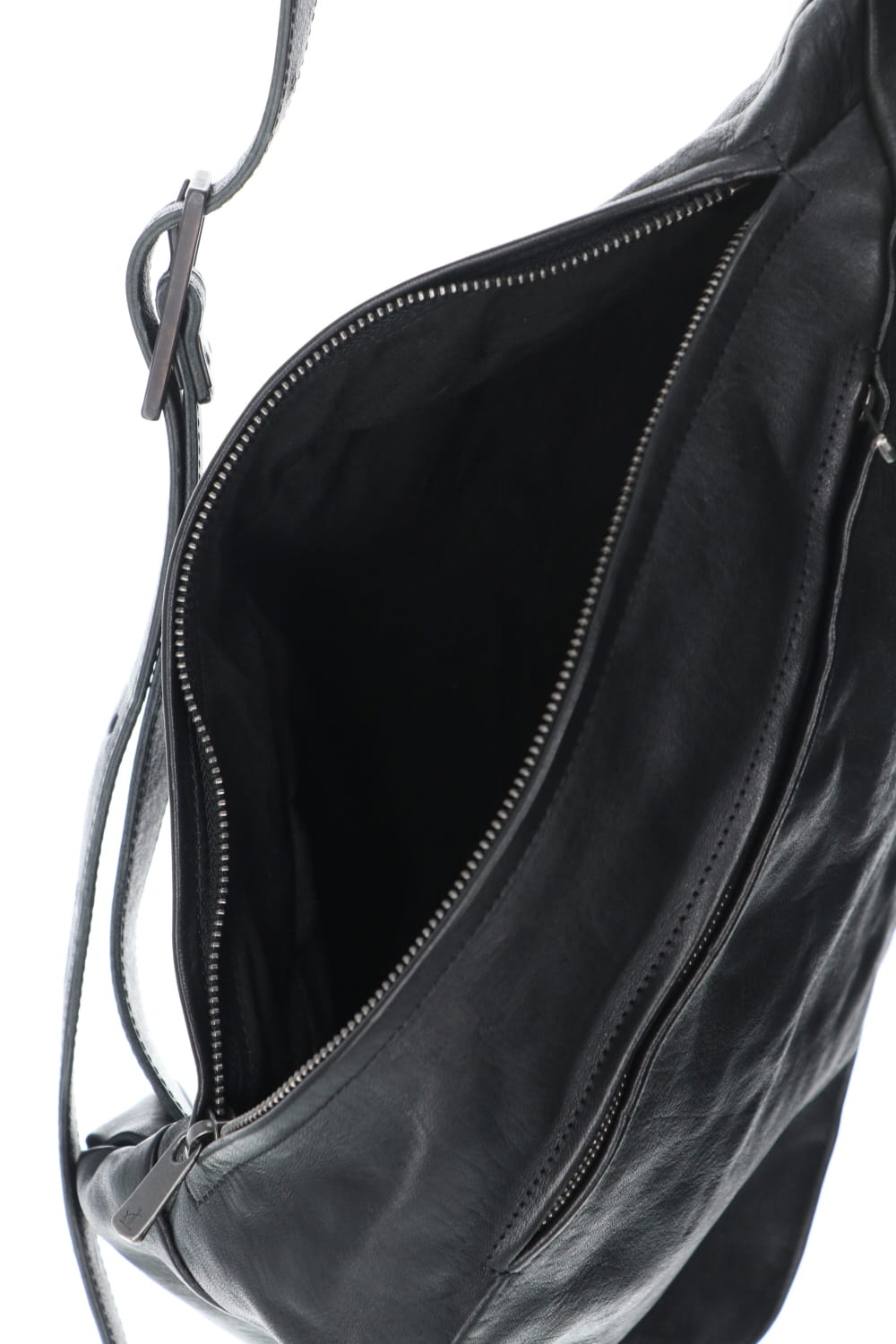 One Shoulder Leather Body Bag ( Right )