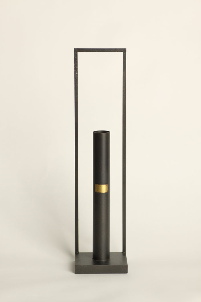 Flame cylinder flower vase