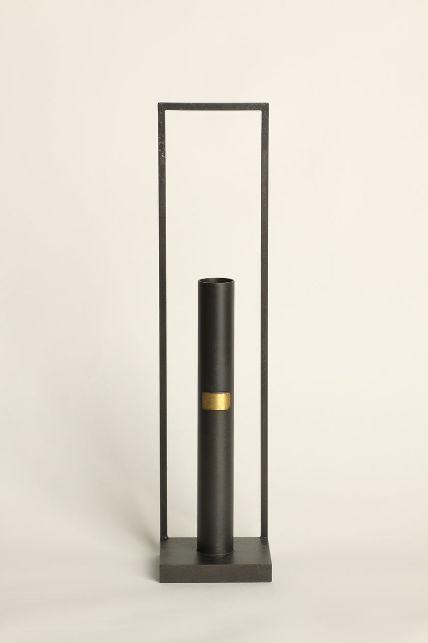 Flame cylinder flower vase