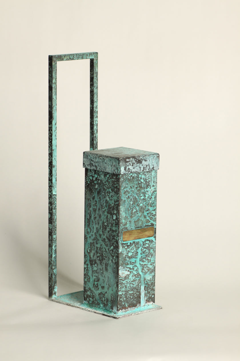 Flame Square pillar flower vase