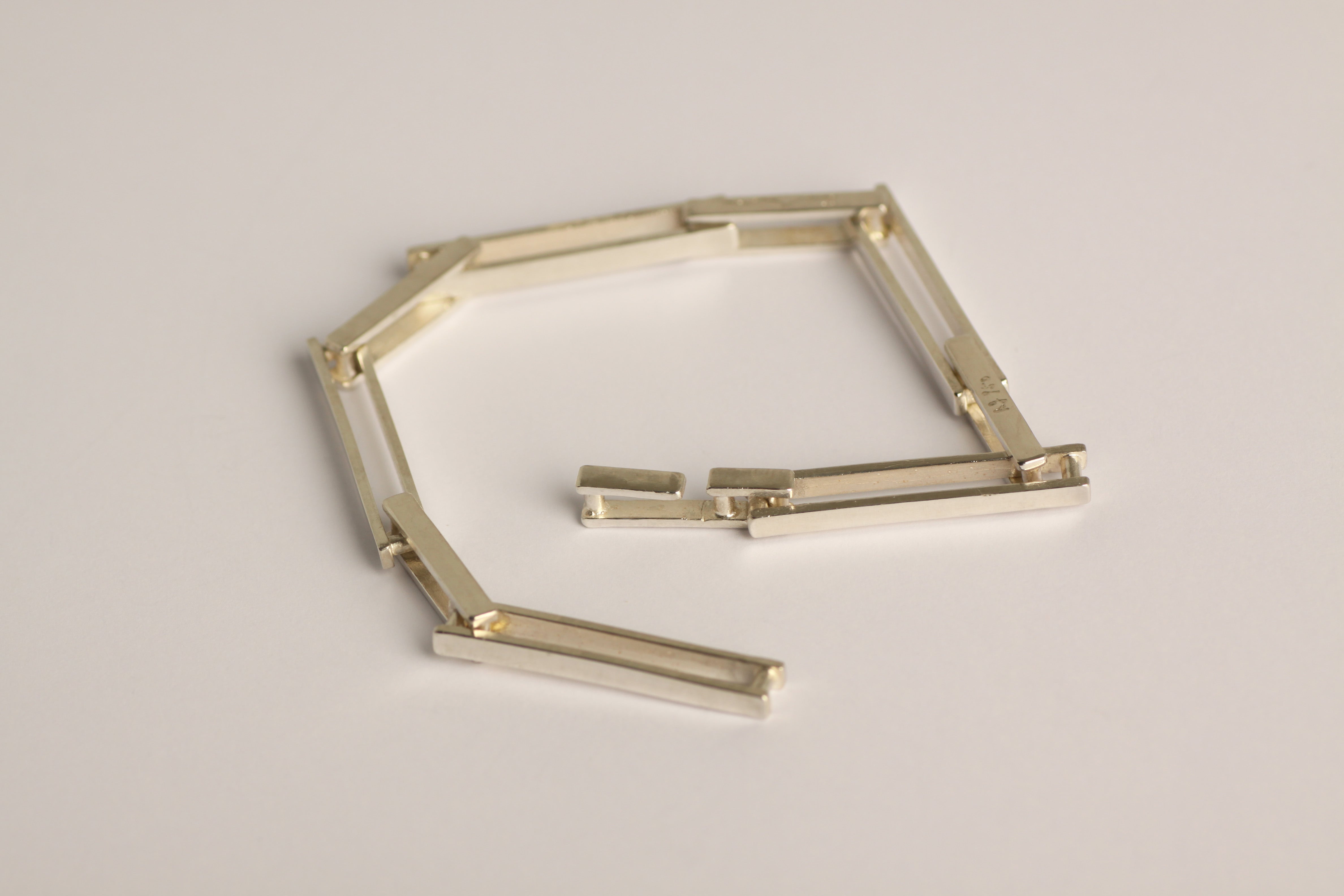 Rectangle structure bracelet [ KUKEI ] series