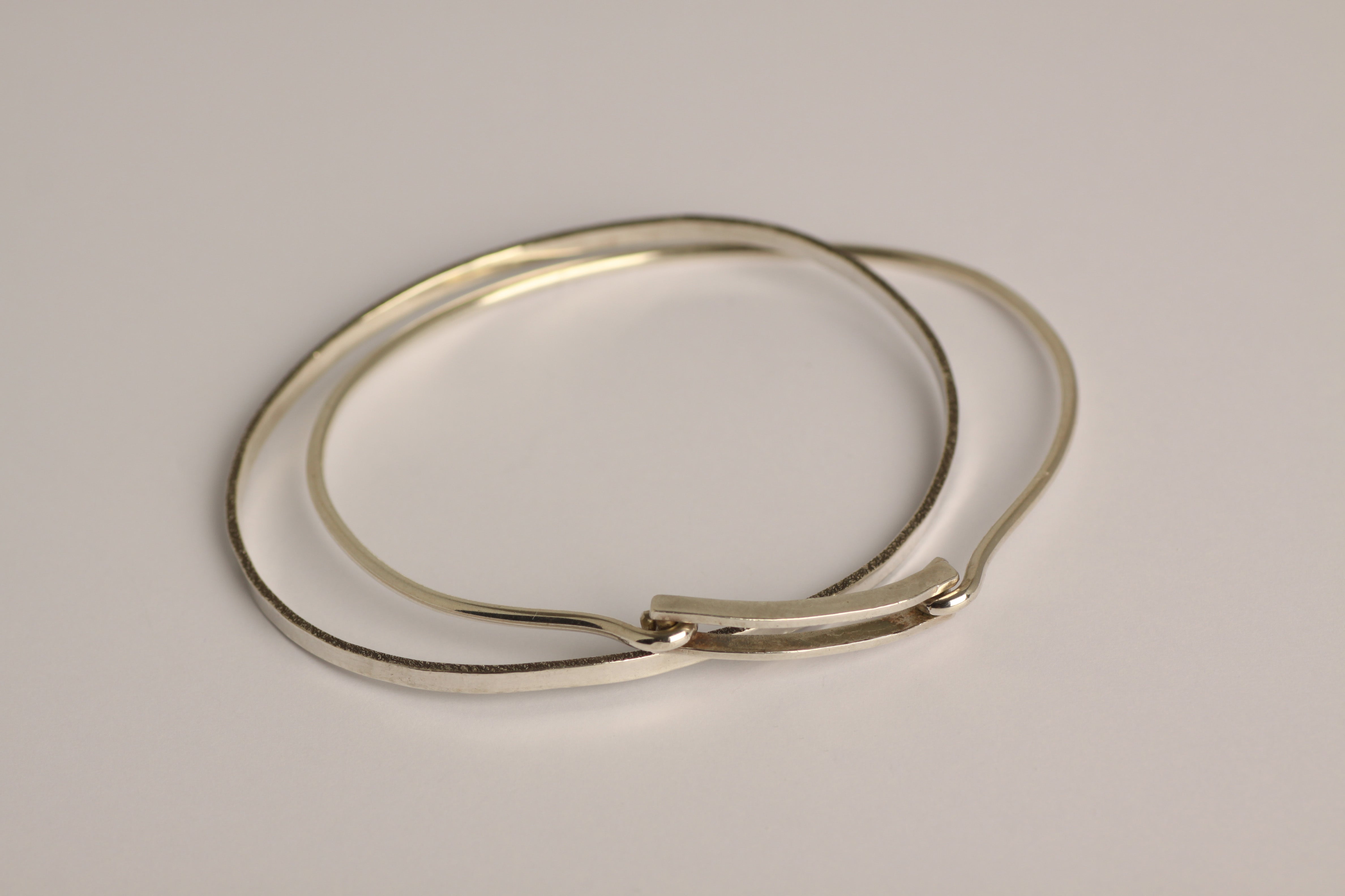 Double loop bangle