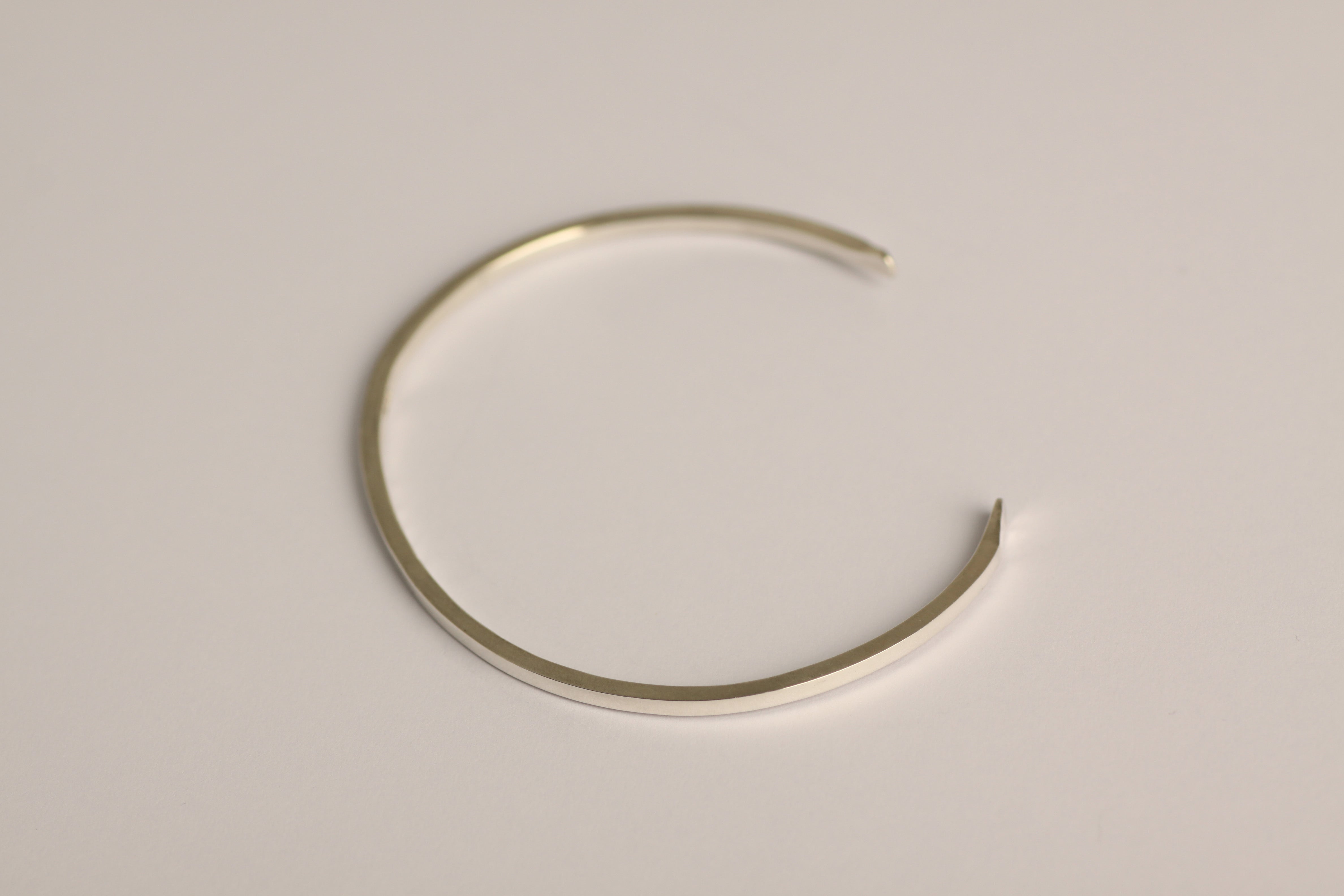 Narrow 2mm wide Bangle