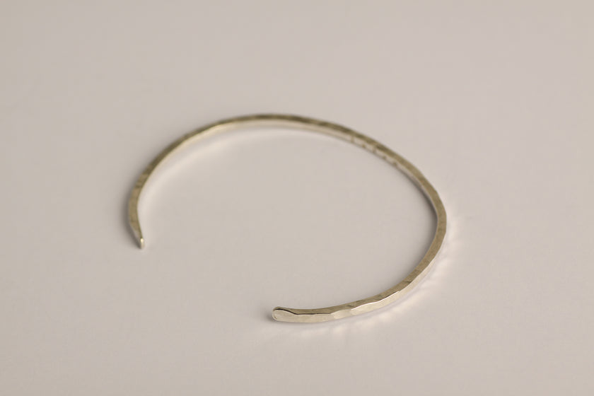 2mm wide  Texture Bangle