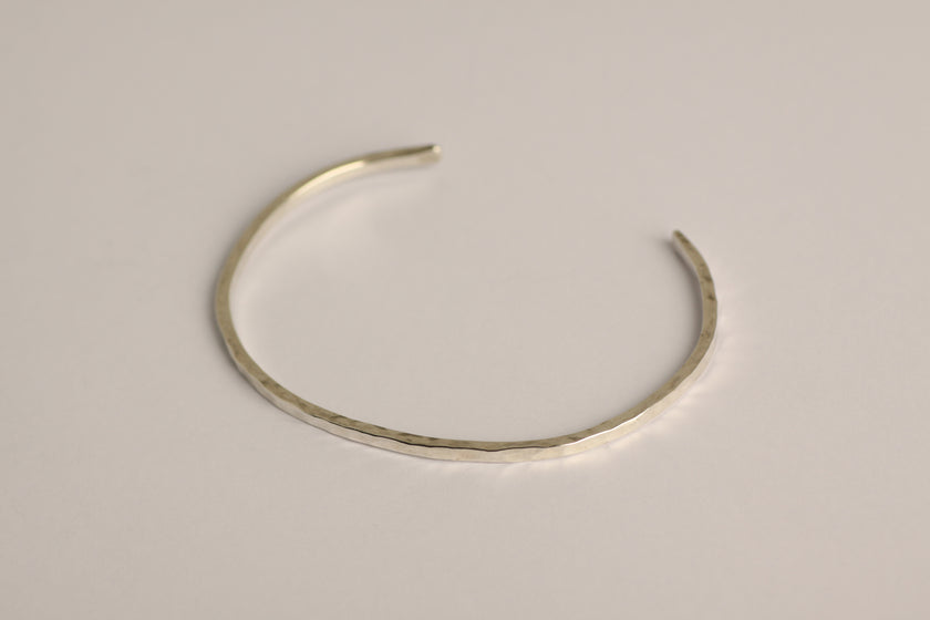 2mm wide  Texture Bangle